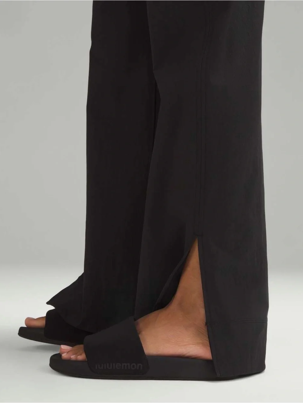 Lululemon Stretch Woven Wide-Leg High-Rise Pant Size Medium Black